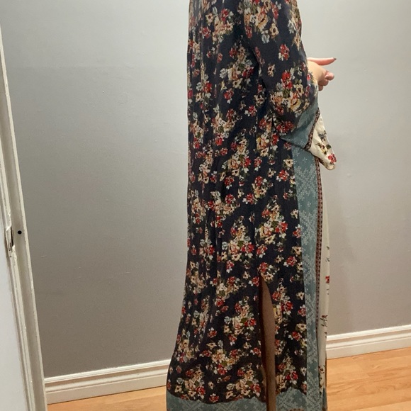 FLORAL CARDIGAN - Picture 3 of 5